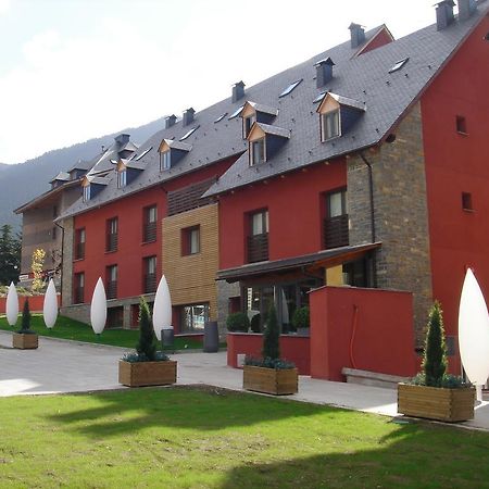 Nubahotel Vielha Exterior photo