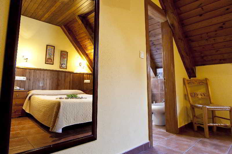 Nubahotel Vielha Exterior photo