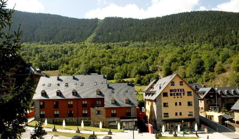 Nubahotel Vielha Exterior photo
